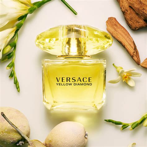 versace yellow diamond eau de toillette review|cheapest versace yellow diamonds.